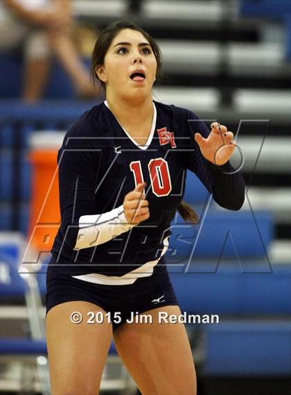 Thumbnail 3 in East View @ Leander photogallery.