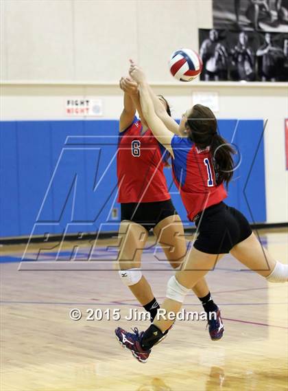 Thumbnail 3 in East View @ Leander photogallery.