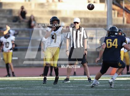 Thumbnail 3 in Del Oro @ Oak Ridge photogallery.