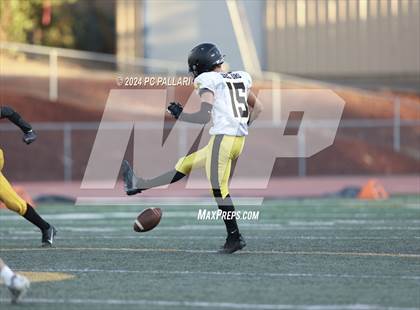 Thumbnail 3 in Del Oro @ Oak Ridge photogallery.