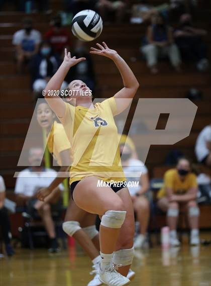 Thumbnail 1 in Reynoldsburg @ Lancaster photogallery.