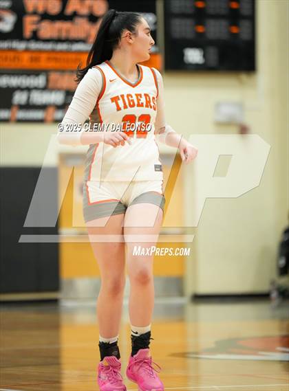 Thumbnail 2 in Summit @ Lakewood photogallery.