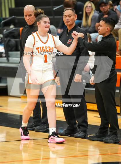 Thumbnail 3 in Summit @ Lakewood photogallery.