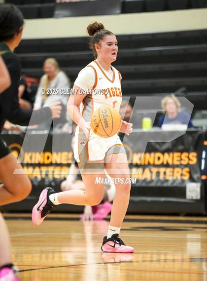 Thumbnail 3 in Summit @ Lakewood photogallery.