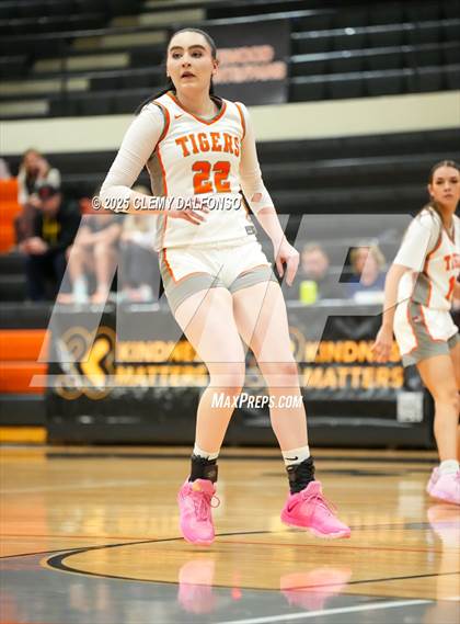 Thumbnail 1 in Summit @ Lakewood photogallery.