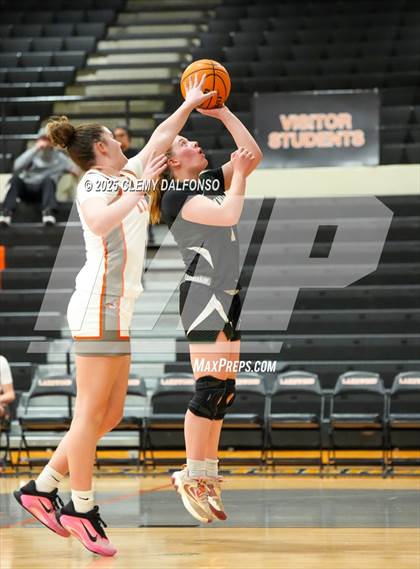 Thumbnail 1 in Summit @ Lakewood photogallery.