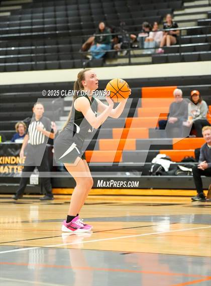 Thumbnail 1 in Summit @ Lakewood photogallery.