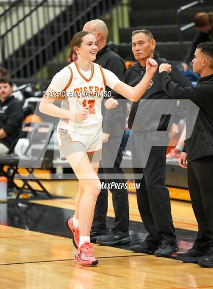 Thumbnail 3 in Summit @ Lakewood photogallery.