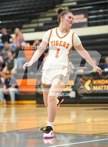 Thumbnail 3 in Summit @ Lakewood photogallery.