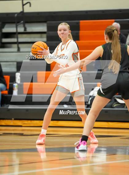 Thumbnail 3 in Summit @ Lakewood photogallery.