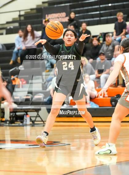 Thumbnail 3 in Summit @ Lakewood photogallery.