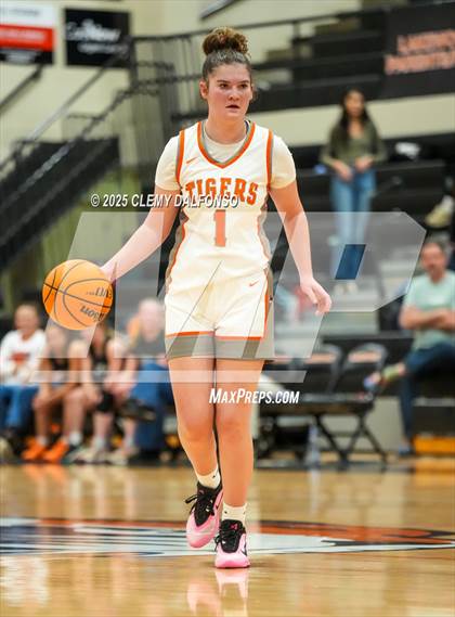 Thumbnail 1 in Summit @ Lakewood photogallery.