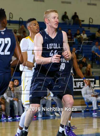 Thumbnail 3 in Loyola vs. Durango (Fairfax State Preview) photogallery.