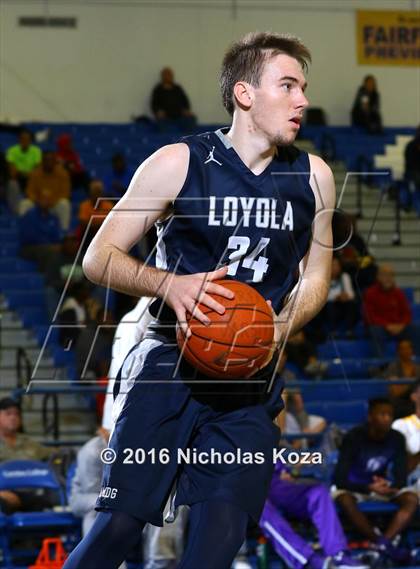Thumbnail 3 in Loyola vs. Durango (Fairfax State Preview) photogallery.