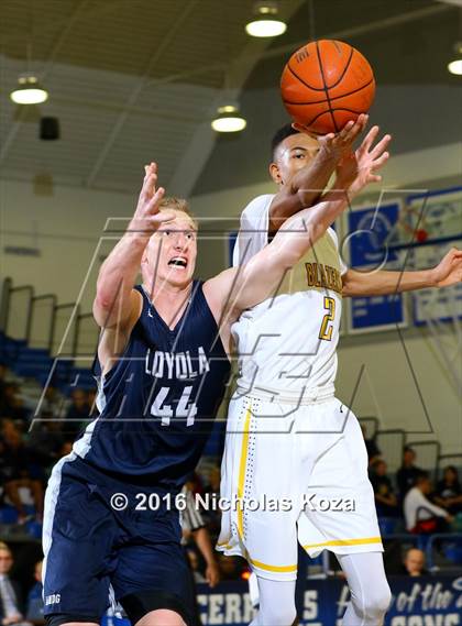 Thumbnail 2 in Loyola vs. Durango (Fairfax State Preview) photogallery.