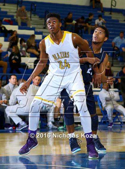 Thumbnail 1 in Loyola vs. Durango (Fairfax State Preview) photogallery.
