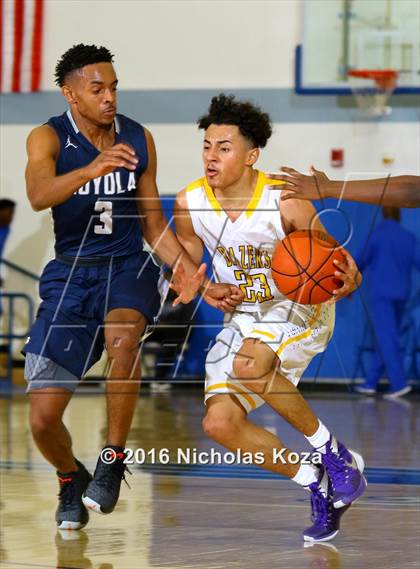Thumbnail 3 in Loyola vs. Durango (Fairfax State Preview) photogallery.