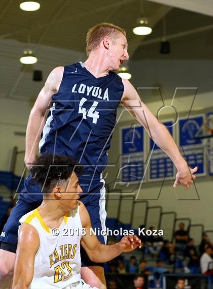 Thumbnail 2 in Loyola vs. Durango (Fairfax State Preview) photogallery.