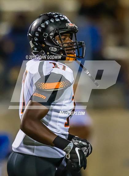 Thumbnail 1 in Elkins vs Texas City photogallery.