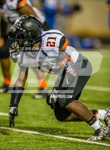 Thumbnail 2 in Elkins vs Texas City photogallery.