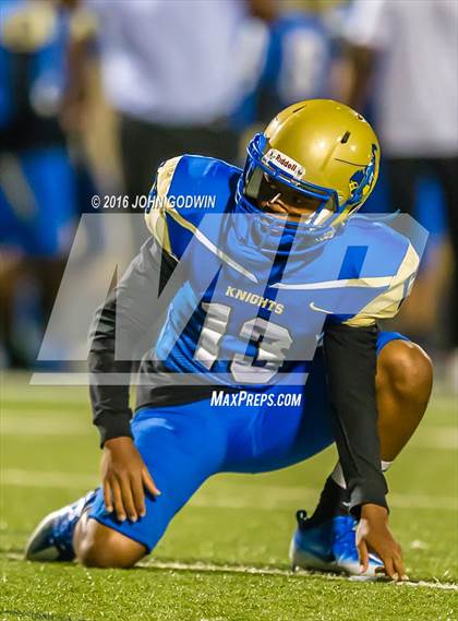 Thumbnail 2 in Elkins vs Texas City photogallery.