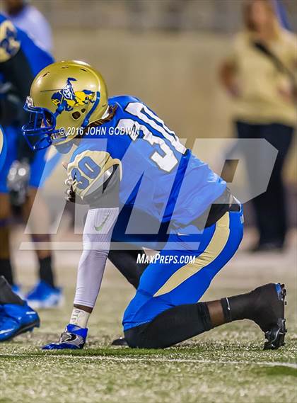 Thumbnail 1 in Elkins vs Texas City photogallery.