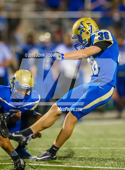 Thumbnail 3 in Elkins vs Texas City photogallery.