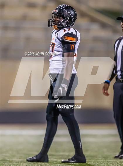 Thumbnail 1 in Elkins vs Texas City photogallery.