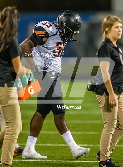 Thumbnail 2 in Elkins vs Texas City photogallery.