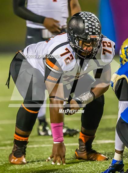 Thumbnail 3 in Elkins vs Texas City photogallery.