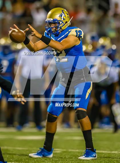 Thumbnail 2 in Elkins vs Texas City photogallery.