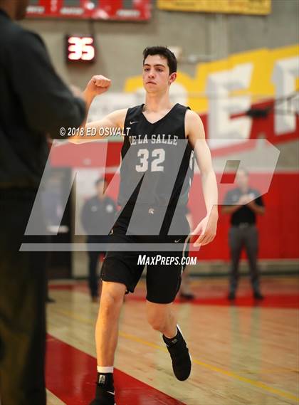Thumbnail 2 in Berkeley vs. De La Salle (CIF NCS D1 Quarterfinal) photogallery.