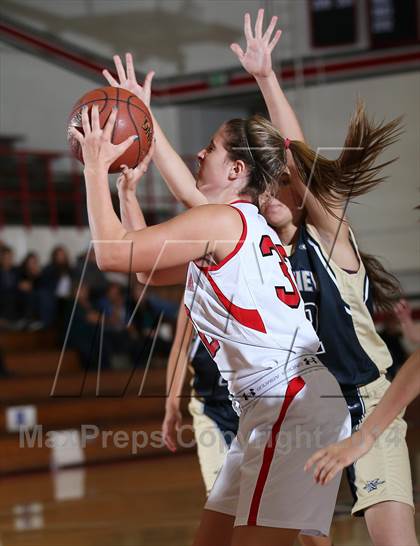 Thumbnail 2 in Glendora vs. Northview photogallery.