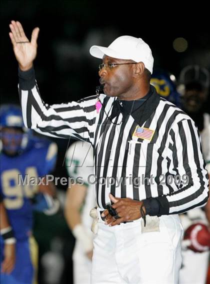 Thumbnail 1 in Dorsey @ Crenshaw photogallery.