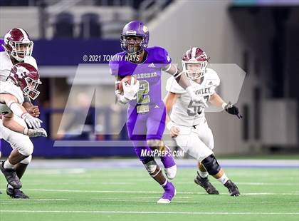 Thumbnail 1 in Hawley vs. Shiner (UIL Football 2A D2 Finals) photogallery.