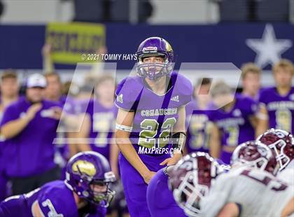 Thumbnail 3 in Hawley vs. Shiner (UIL Football 2A D2 Finals) photogallery.