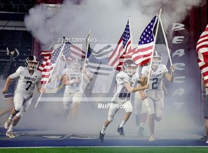 Thumbnail 3 in Hawley vs. Shiner (UIL Football 2A D2 Finals) photogallery.
