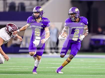 Thumbnail 3 in Hawley vs. Shiner (UIL Football 2A D2 Finals) photogallery.
