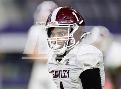 Thumbnail 3 in Hawley vs. Shiner (UIL Football 2A D2 Finals) photogallery.