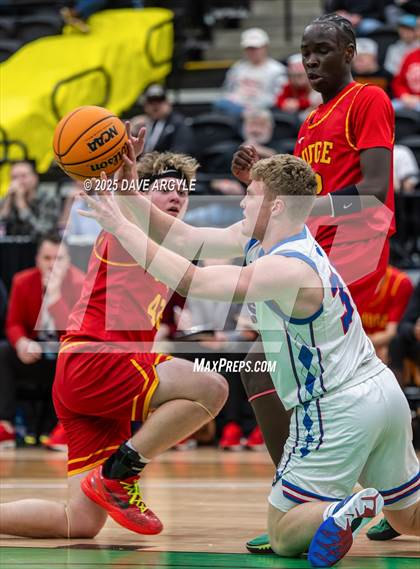 Thumbnail 1 in Judge Memorial Catholic vs Richfield (UHSAA 3A Semifinal) photogallery.