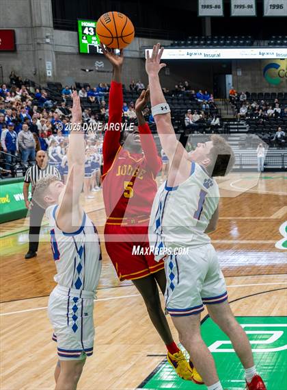 Thumbnail 2 in Judge Memorial Catholic vs Richfield (UHSAA 3A Semifinal) photogallery.