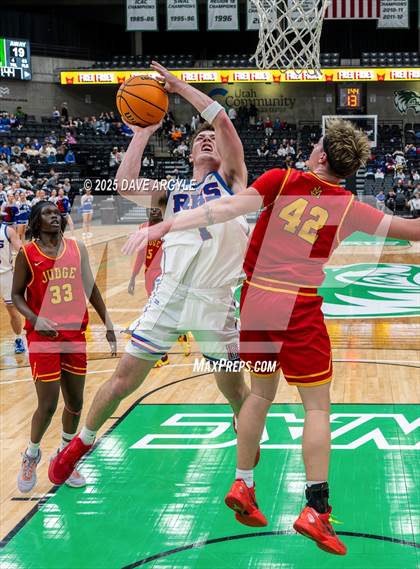 Thumbnail 2 in Judge Memorial Catholic vs Richfield (UHSAA 3A Semifinal) photogallery.