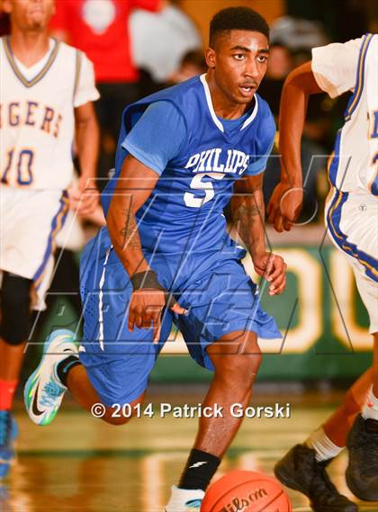 Thumbnail 2 in Phillips vs. Douglass Academy (Saint Patrick Tournament) photogallery.