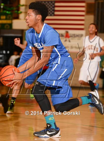 Thumbnail 1 in Phillips vs. Douglass Academy (Saint Patrick Tournament) photogallery.