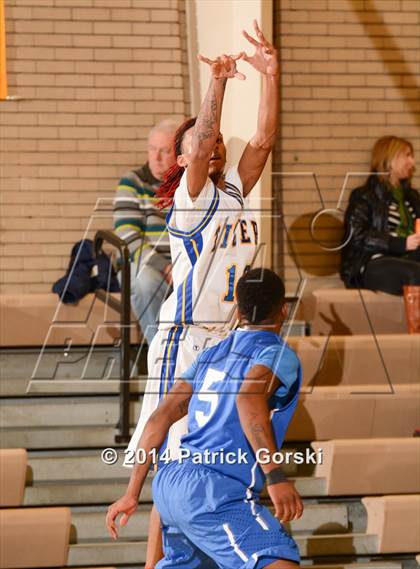 Thumbnail 2 in Phillips vs. Douglass Academy (Saint Patrick Tournament) photogallery.