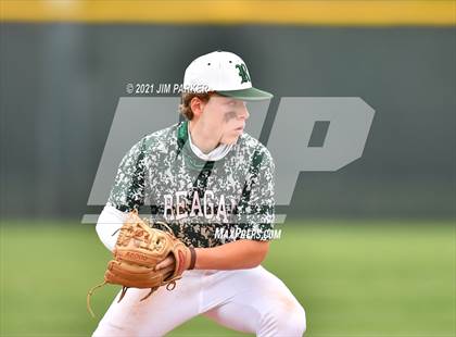 Thumbnail 2 in Lake Travis vs. Reagan (LISD Tournament) photogallery.
