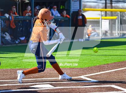 Thumbnail 3 in Caldwell vs Bellville (Scrimmage) photogallery.