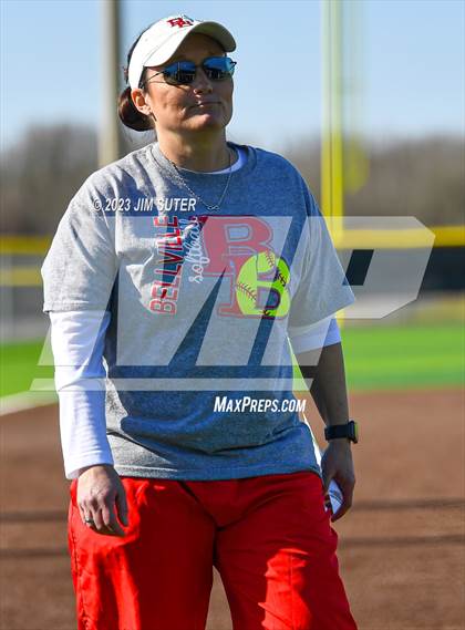 Thumbnail 3 in Caldwell vs Bellville (Scrimmage) photogallery.