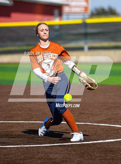 Thumbnail 3 in Caldwell vs Bellville (Scrimmage) photogallery.