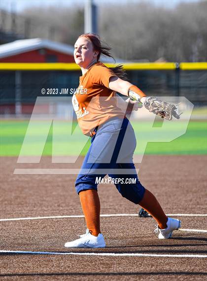 Thumbnail 2 in Caldwell vs Bellville (Scrimmage) photogallery.